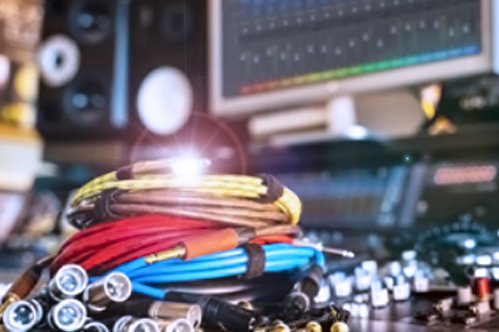 Монтажный экранированный провод